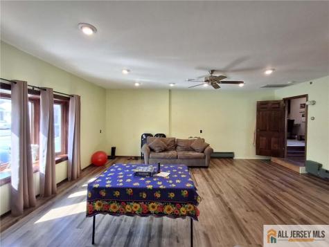 33 Nickel Avenue Sayreville NJ 08872