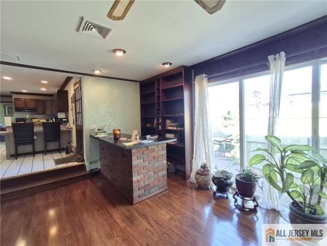 33 Nickel Avenue Sayreville NJ 08872