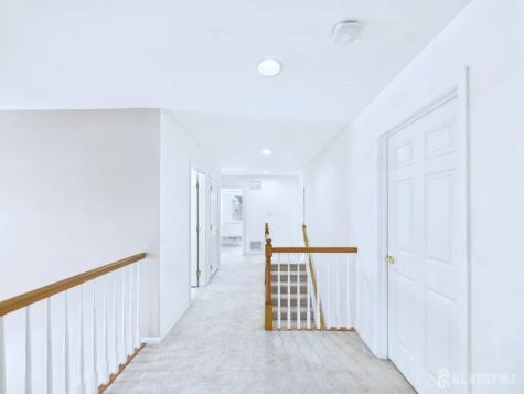 13 Skurka Court Sayreville NJ 08872