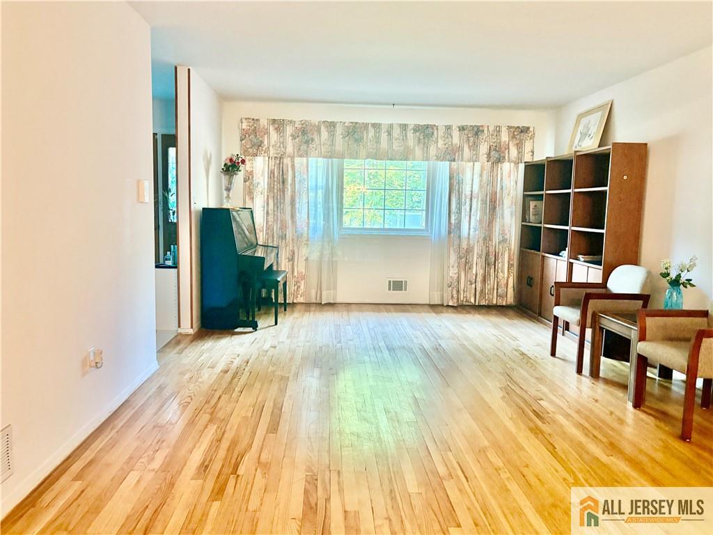 3 Westover Way Edison NJ 08820