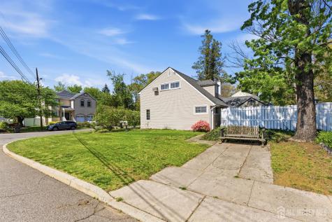 14 Sunrise Road Old Bridge NJ 08857