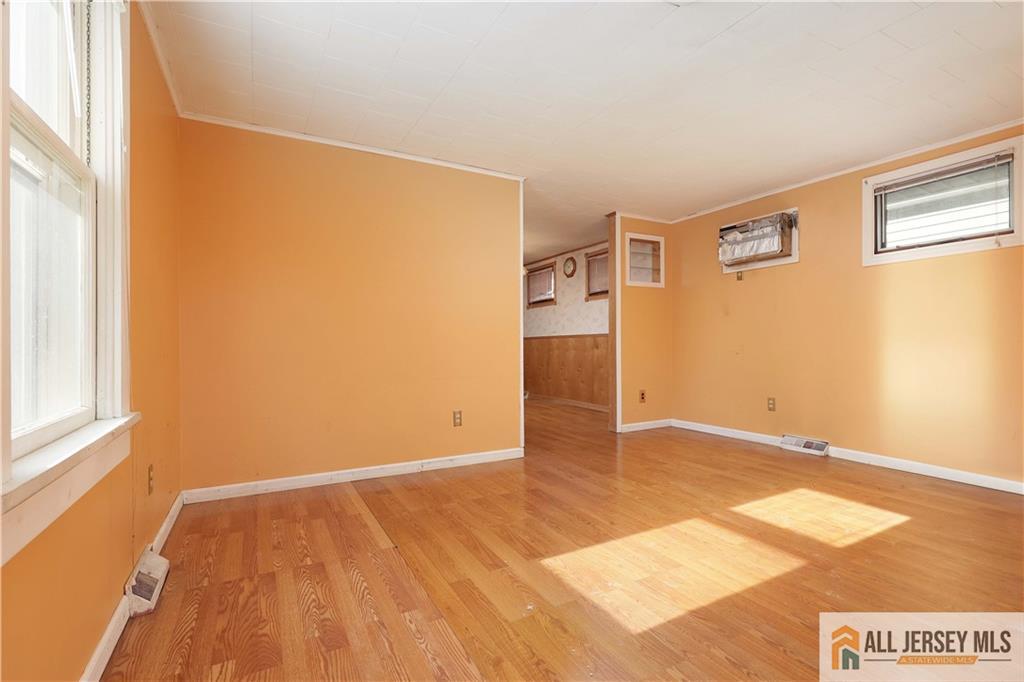 814 Forrest Avenue South Amboy NJ 08879
