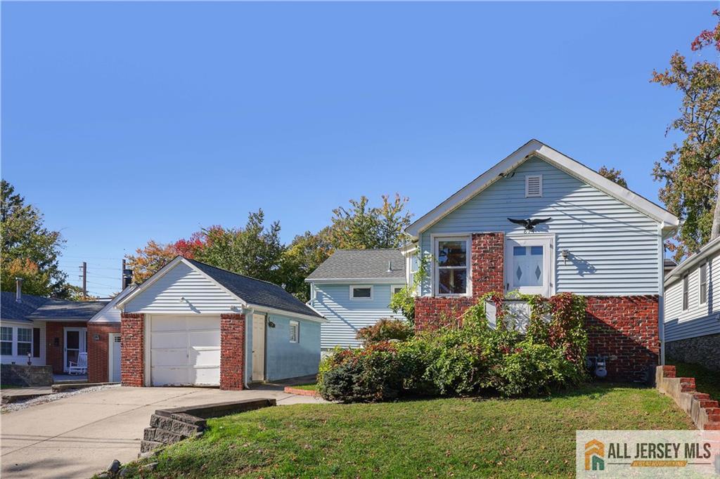 814 Forrest Avenue South Amboy NJ 08879
