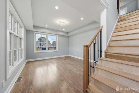 80 Gaywood Avenue Colonia NJ 07067