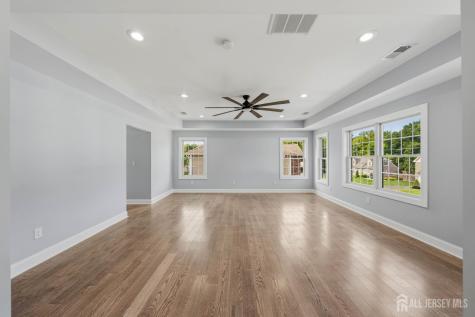 80 Gaywood Avenue Colonia NJ 07067