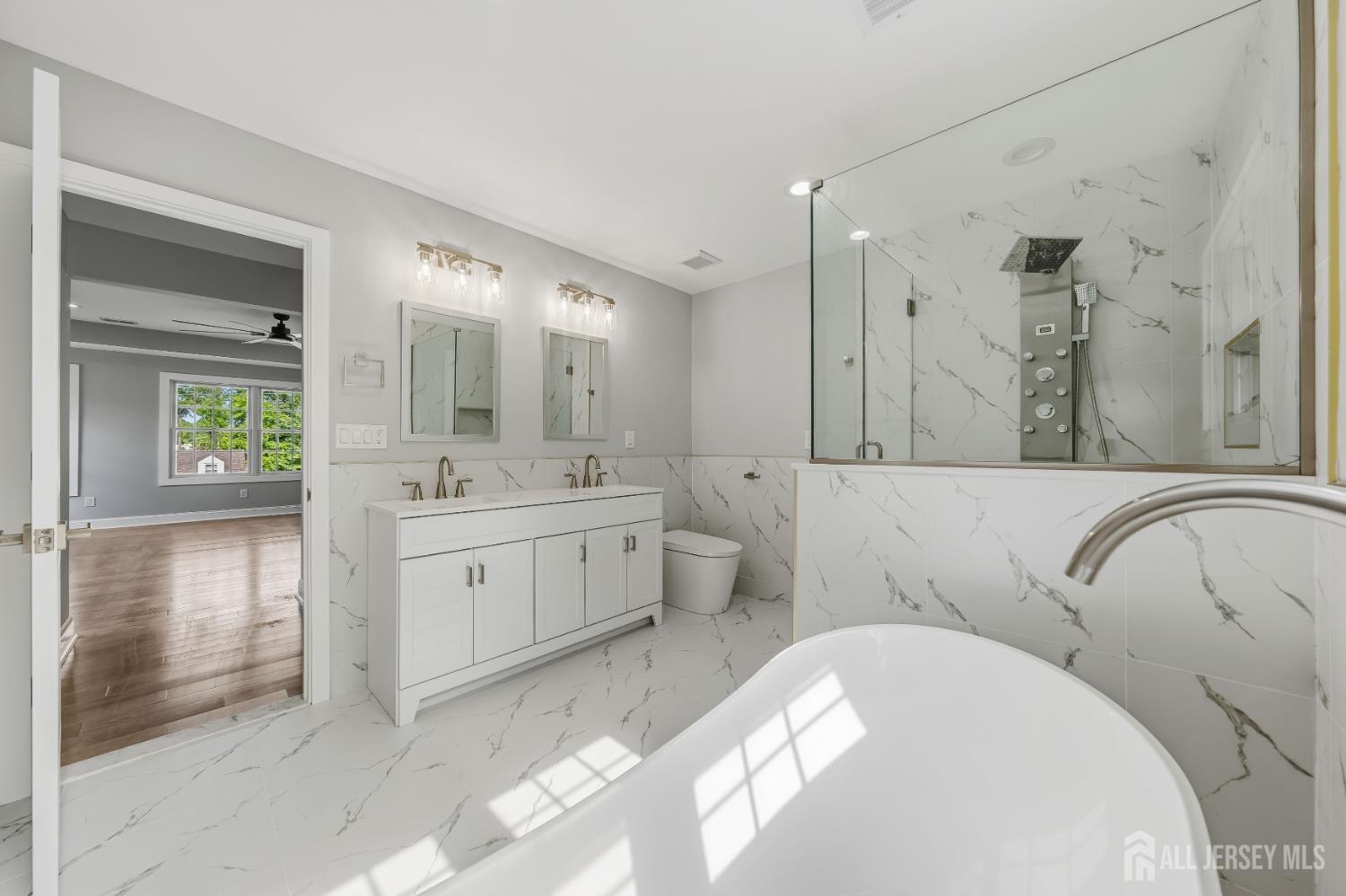 80 Gaywood Avenue Colonia NJ 07067