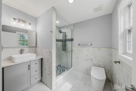 80 Gaywood Avenue Colonia NJ 07067