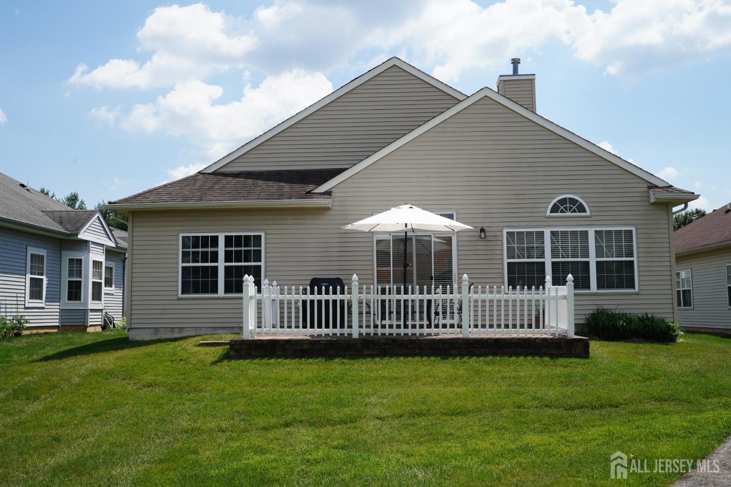 64 Viineyard Court Monroe NJ 08831