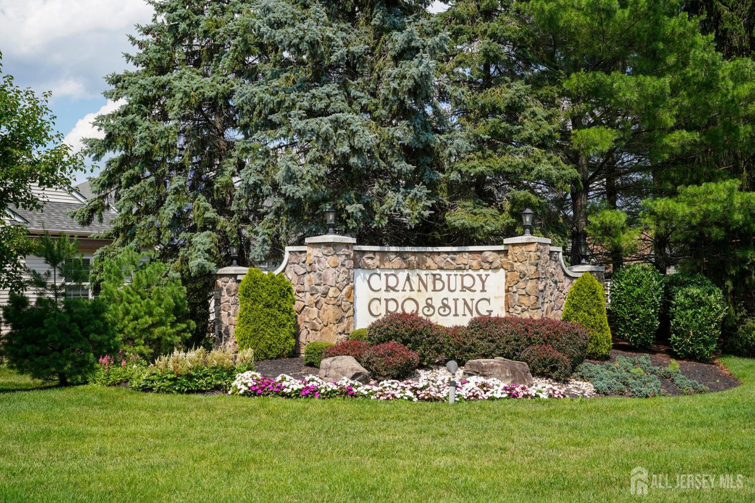 64 Viineyard Court Monroe NJ 08831