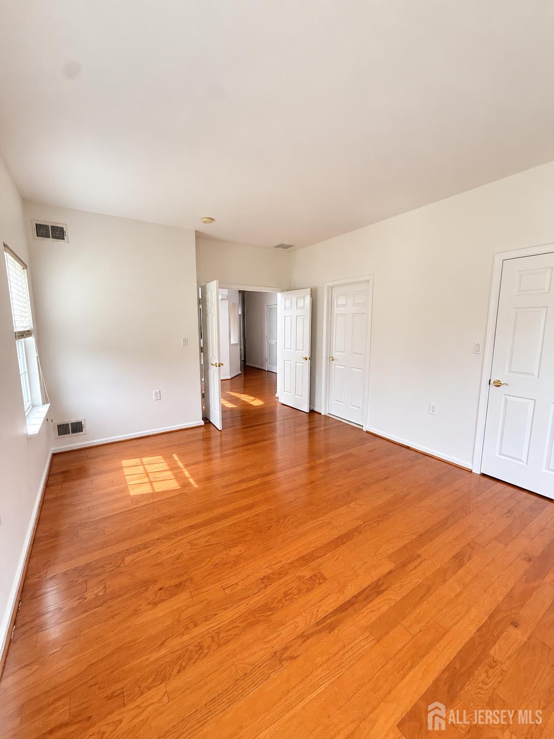 274 Valencia Drive Monroe NJ 08831