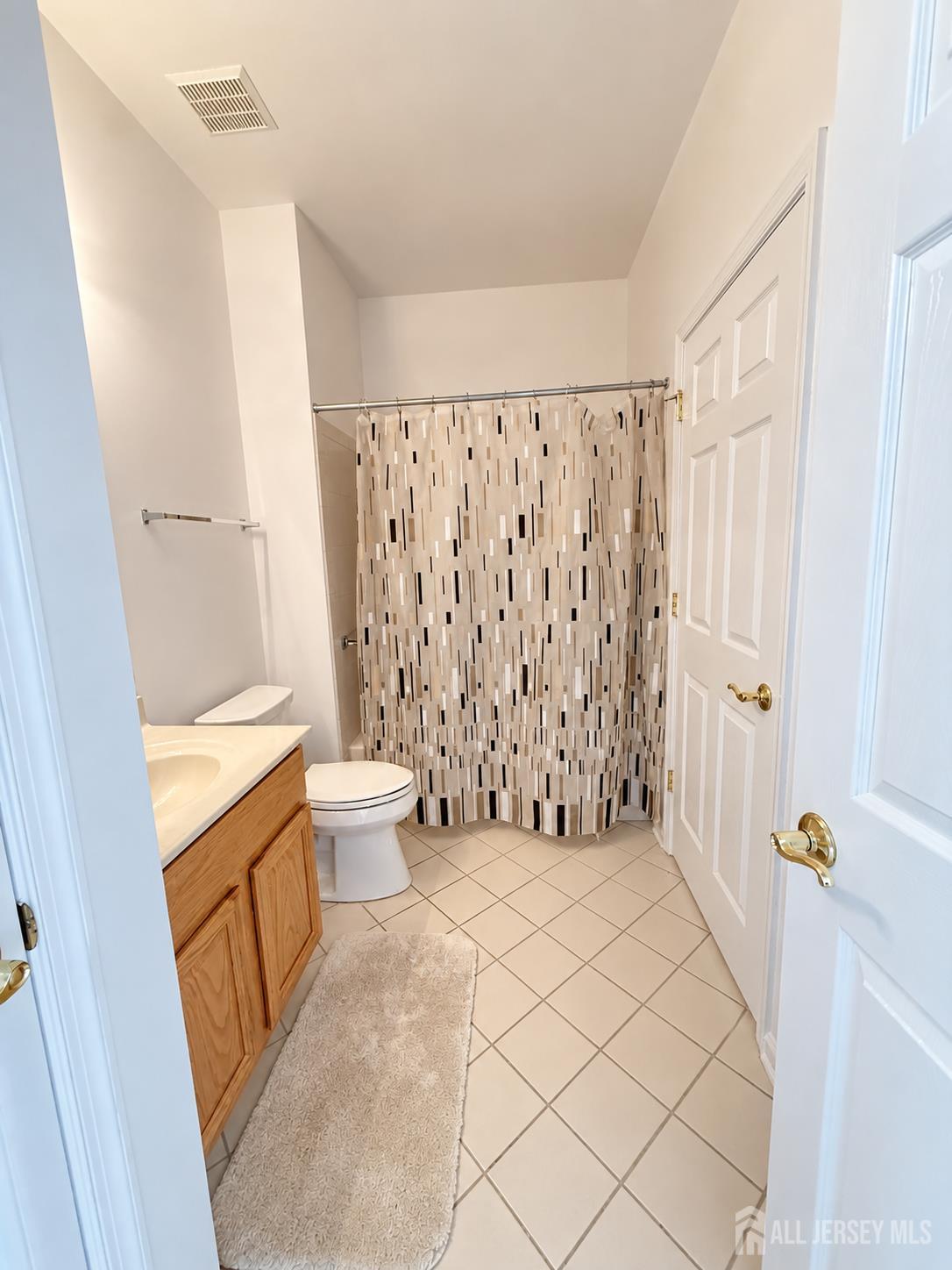 274 Valencia Drive Monroe NJ 08831