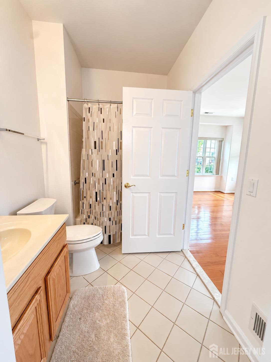 274 Valencia Drive Monroe NJ 08831