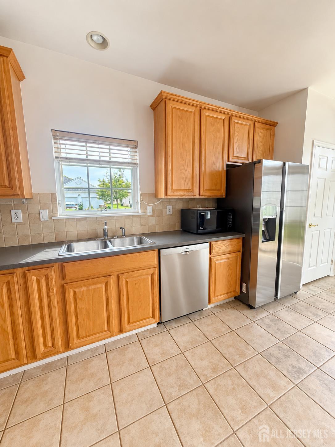 274 Valencia Drive Monroe NJ 08831