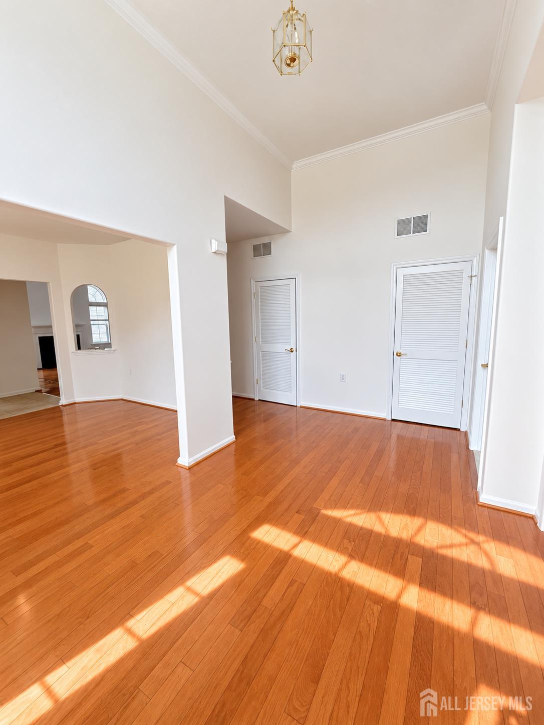 274 Valencia Drive Monroe NJ 08831