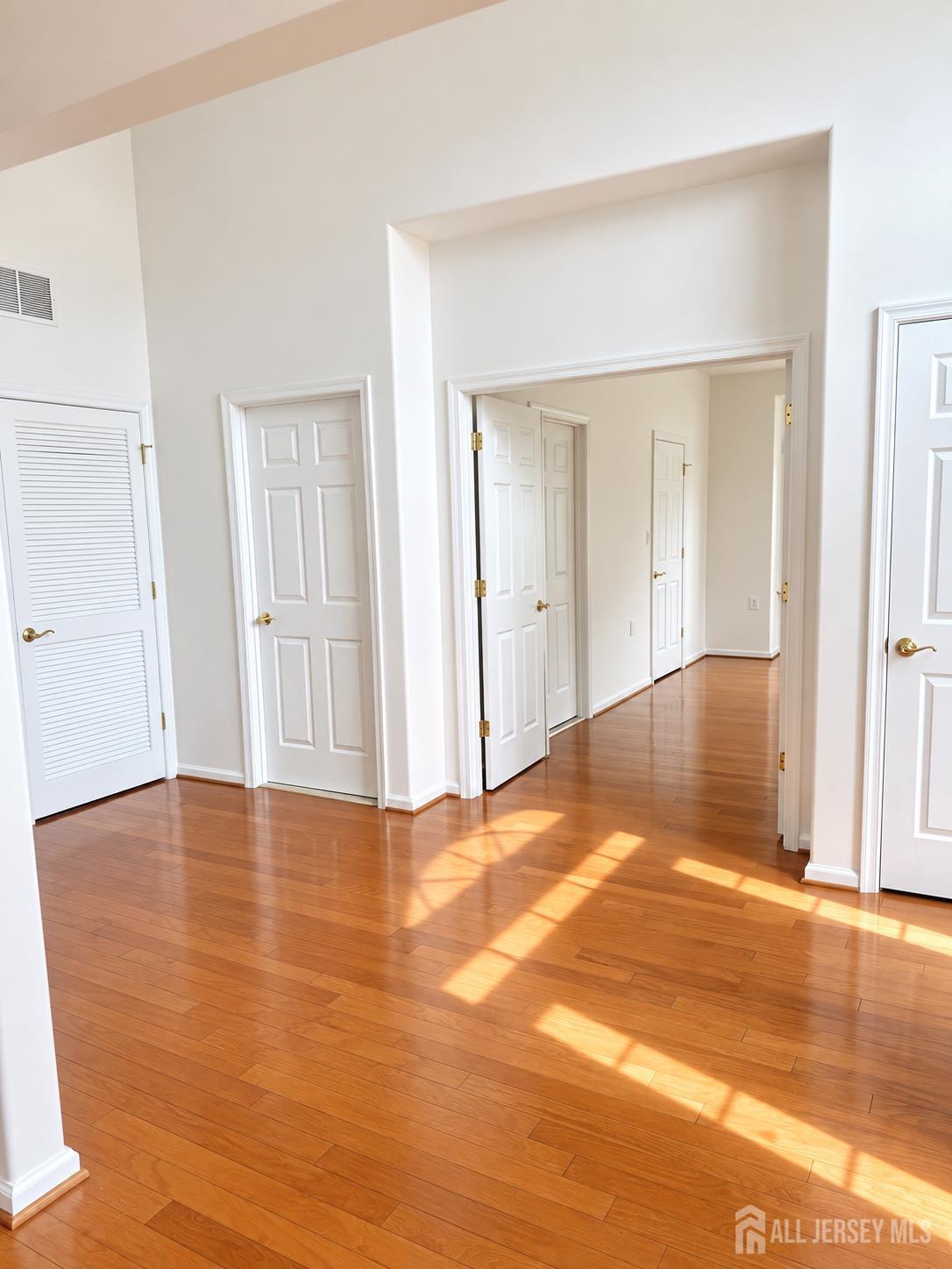 274 Valencia Drive Monroe NJ 08831