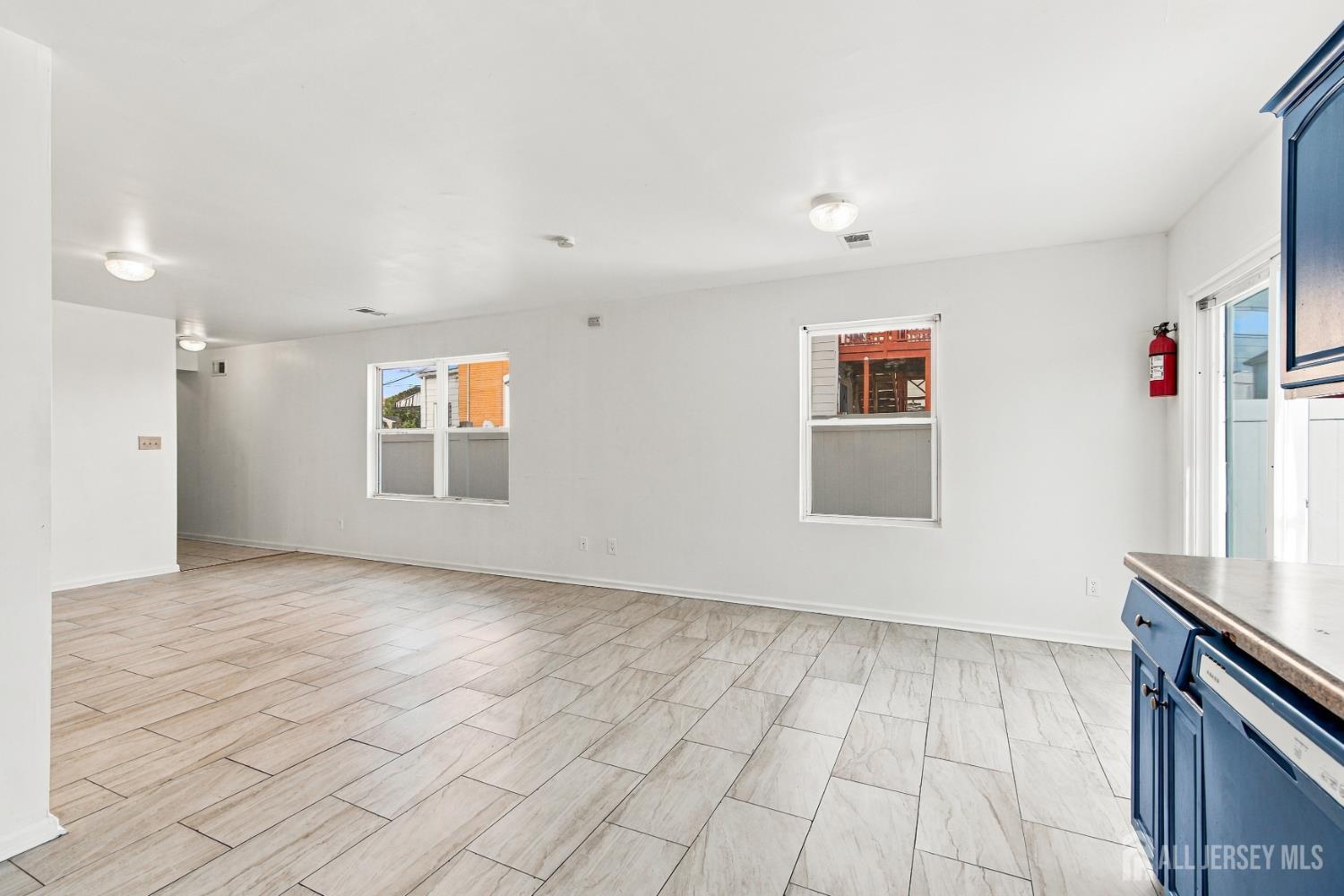 14 Somerset Street Carteret NJ 07008