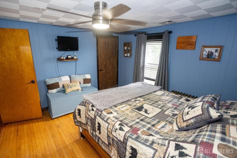 14 Quaid Street Sayreville NJ 08872
