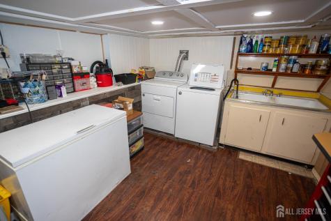 14 Quaid Street Sayreville NJ 08872