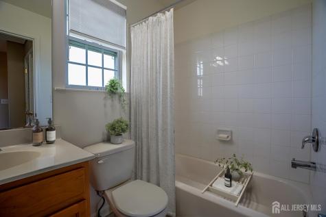 4 Ronald Drive Franklin Twsp NJ 0873