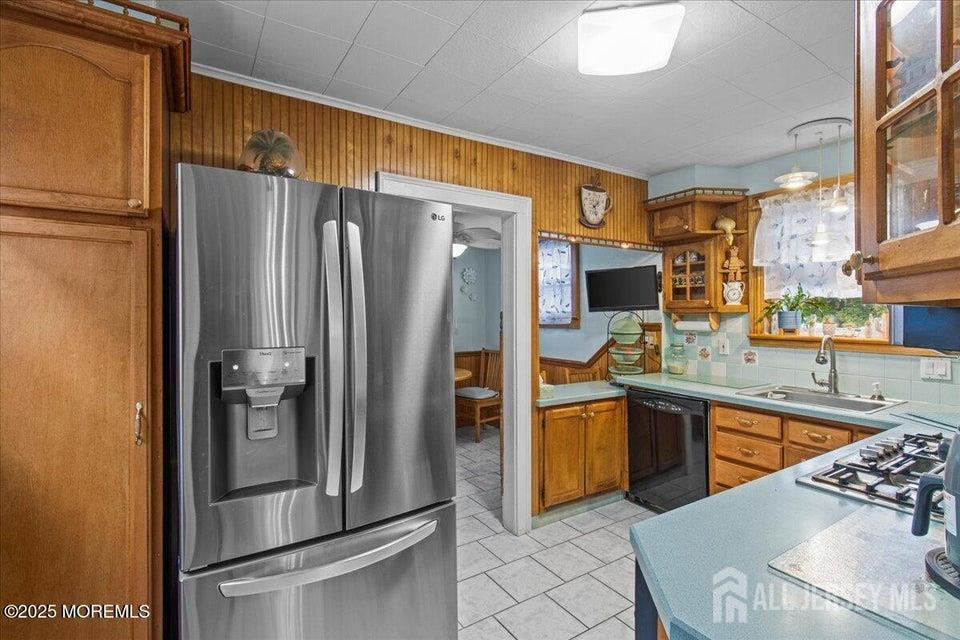 73 2nd Street Keyport NJ 07735