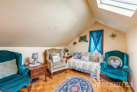 34 Glenwood Terrace Woodbridge Proper NJ 08863