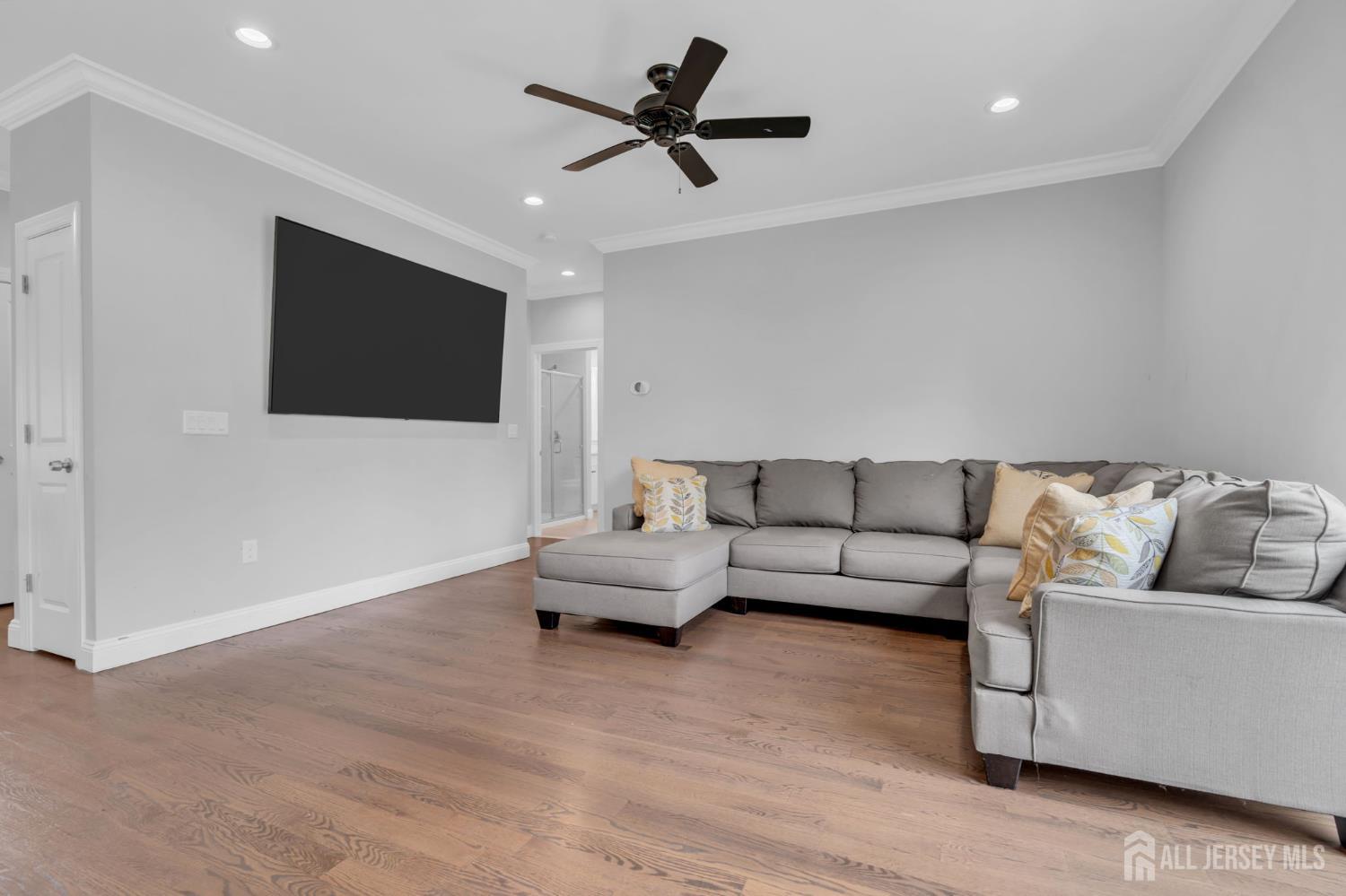 1431-2038 Greenwood Drive Piscataway NJ 08854