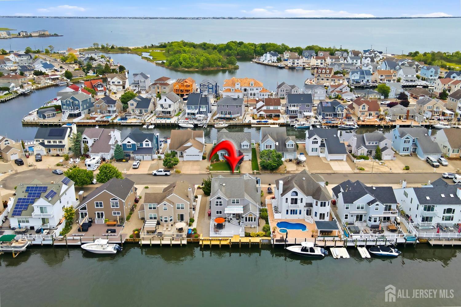 14 Toppinglift Drive Berkeley NJ 08721