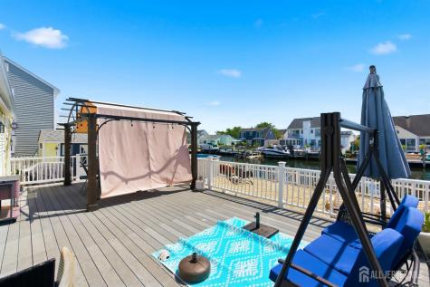 77 Wind Jammer Court Bayville NJ 08721