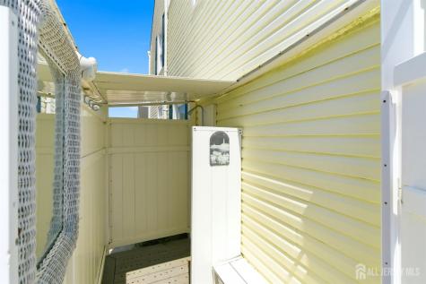 77 Wind Jammer Court Bayville NJ 08721