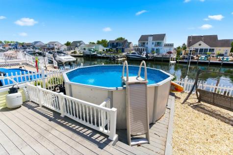 77 Wind Jammer Court Bayville NJ 08721