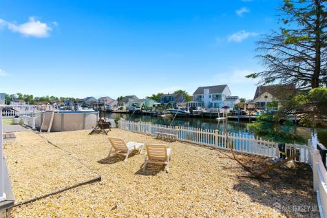 77 Wind Jammer Court Bayville NJ 08721