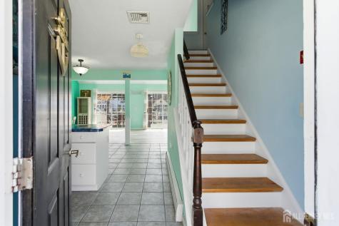 77 Wind Jammer Court Bayville NJ 08721