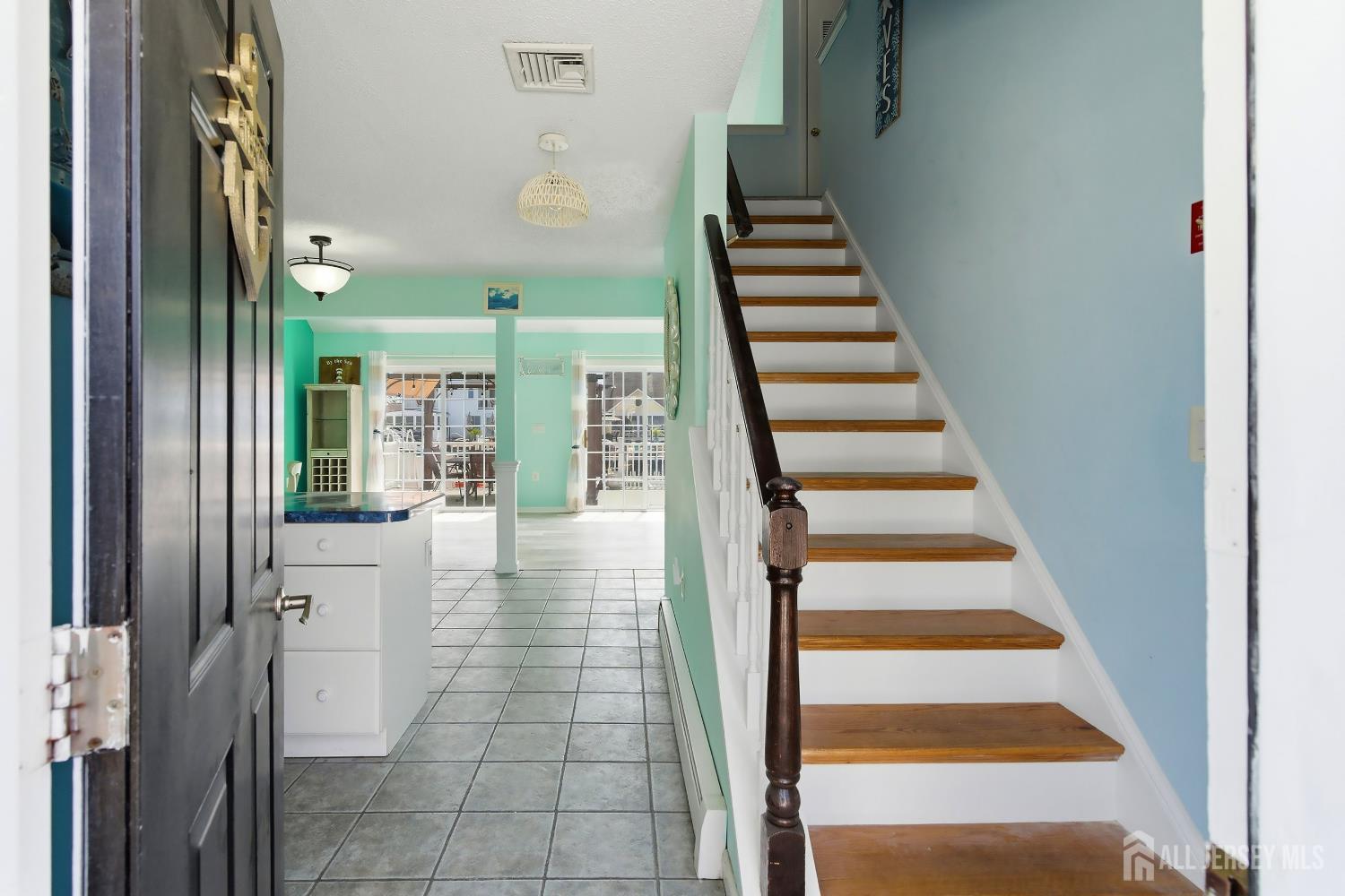 77 Wind Jammer Court Bayville NJ 08721