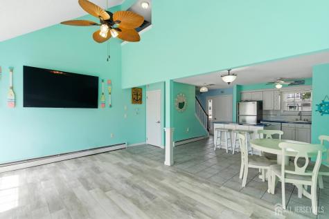 77 Wind Jammer Court Bayville NJ 08721