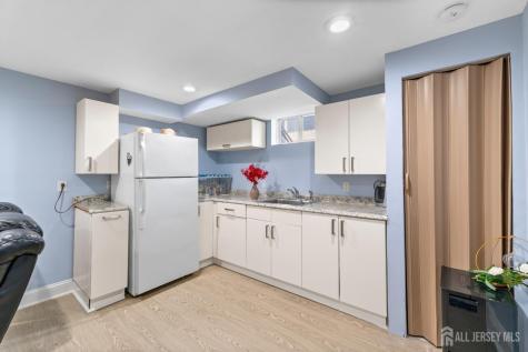 55 Ainsworth Avenue East Brunswick NJ 08816