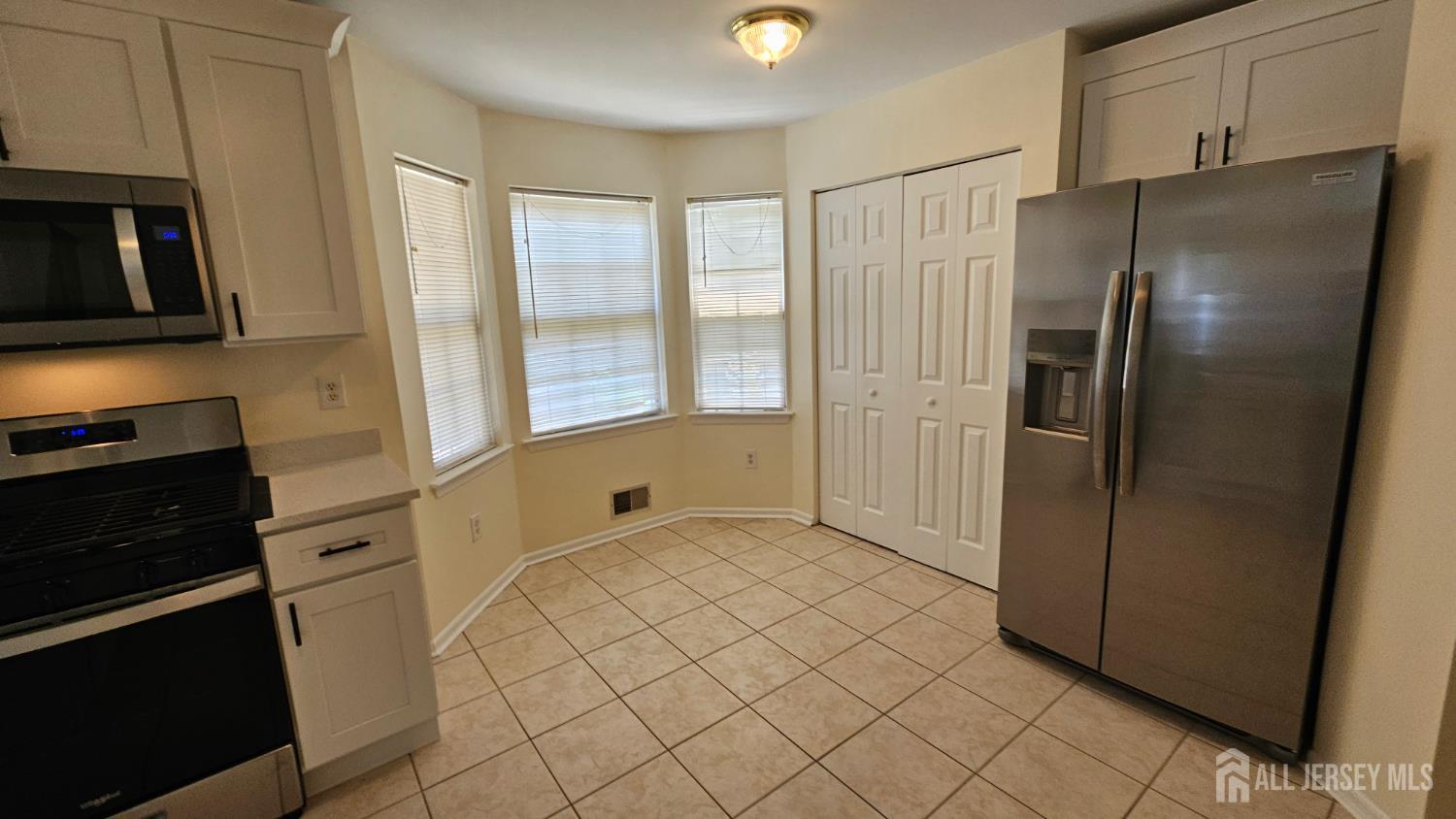 405 Cobblestone Court South Brunswick NJ 08852