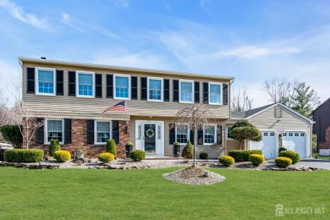 27 Heron Drive Marlboro NJ 07746