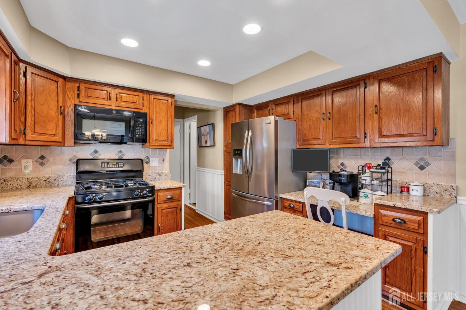 27 Heron Drive Marlboro NJ 07746