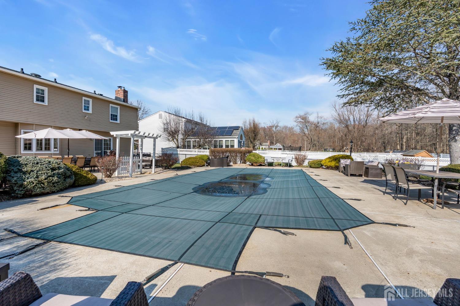 27 Heron Drive Marlboro NJ 07746