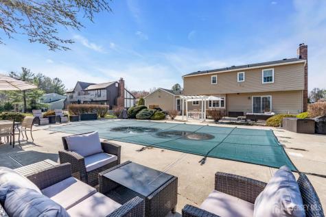 27 Heron Drive Marlboro NJ 07746