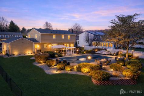 27 Heron Drive Marlboro NJ 07746