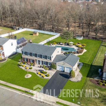 27 Heron Drive Marlboro NJ 07746