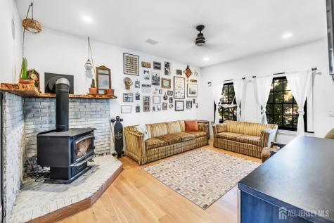 95 Willry Street Woodbridge Proper NJ 07095