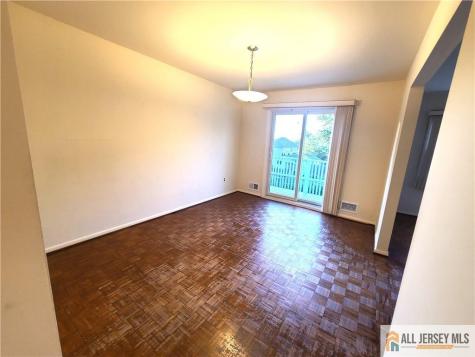 8 Windy Hill Road Metuchen NJ 08840