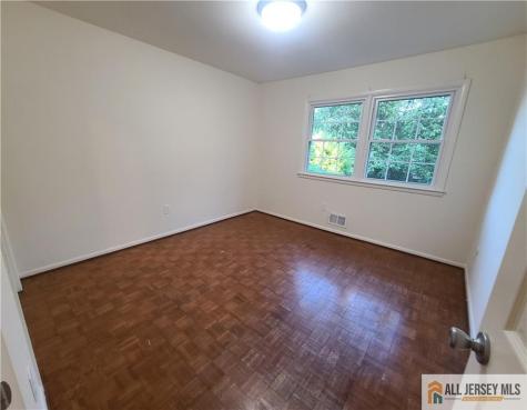 8 Windy Hill Road Metuchen NJ 08840