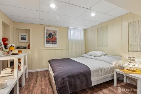 1585 Barton Road Union Twp NJ 07083