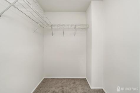 127 Berkshire Court Piscataway NJ 08854