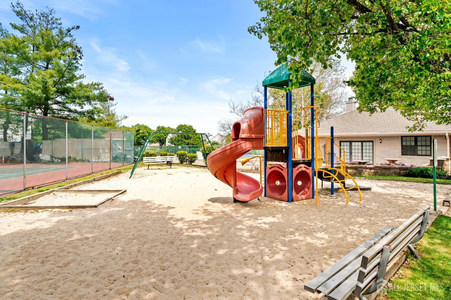 127 Berkshire Court Piscataway NJ 08854