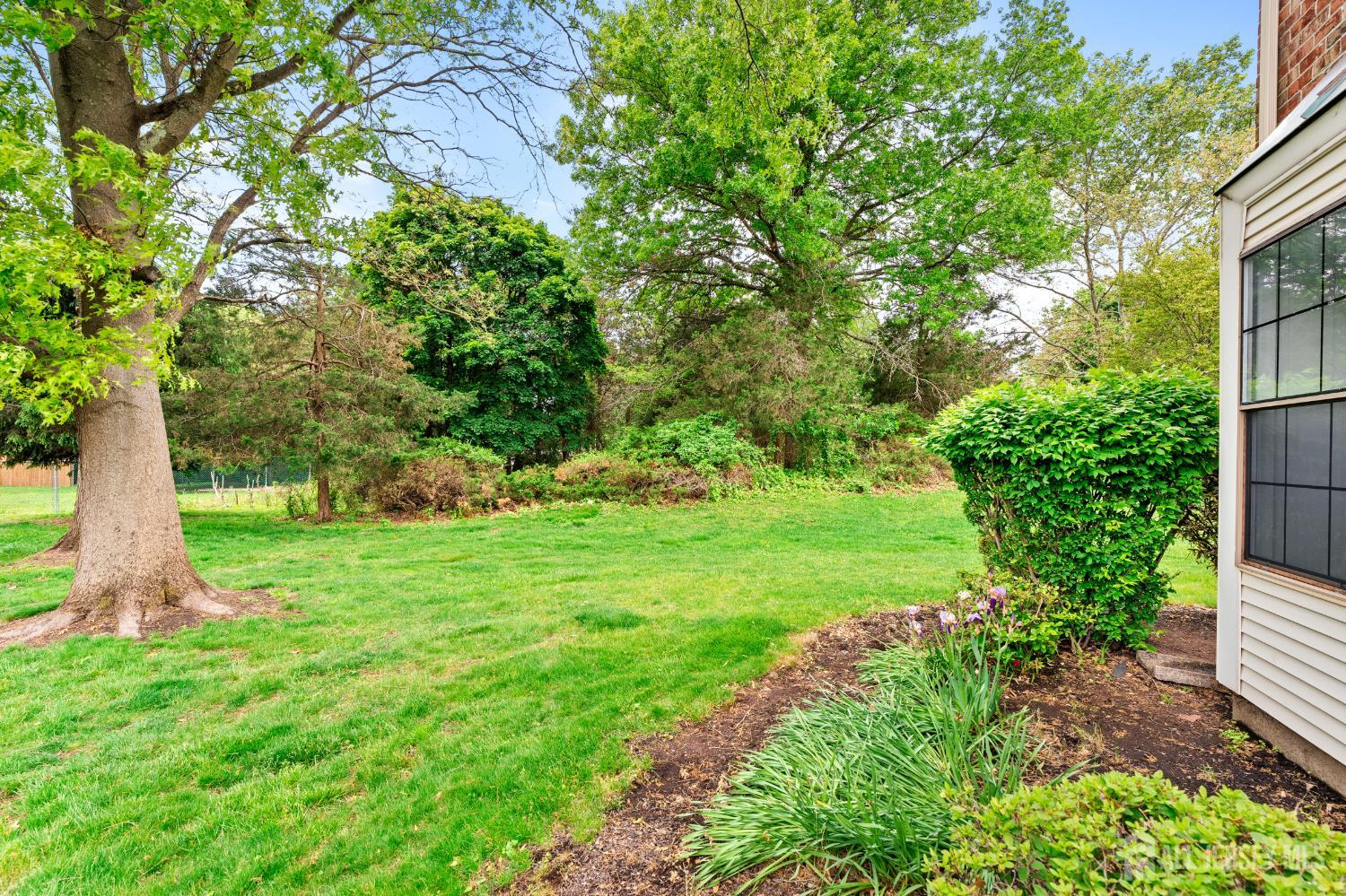 127 Berkshire Court Piscataway NJ 08854