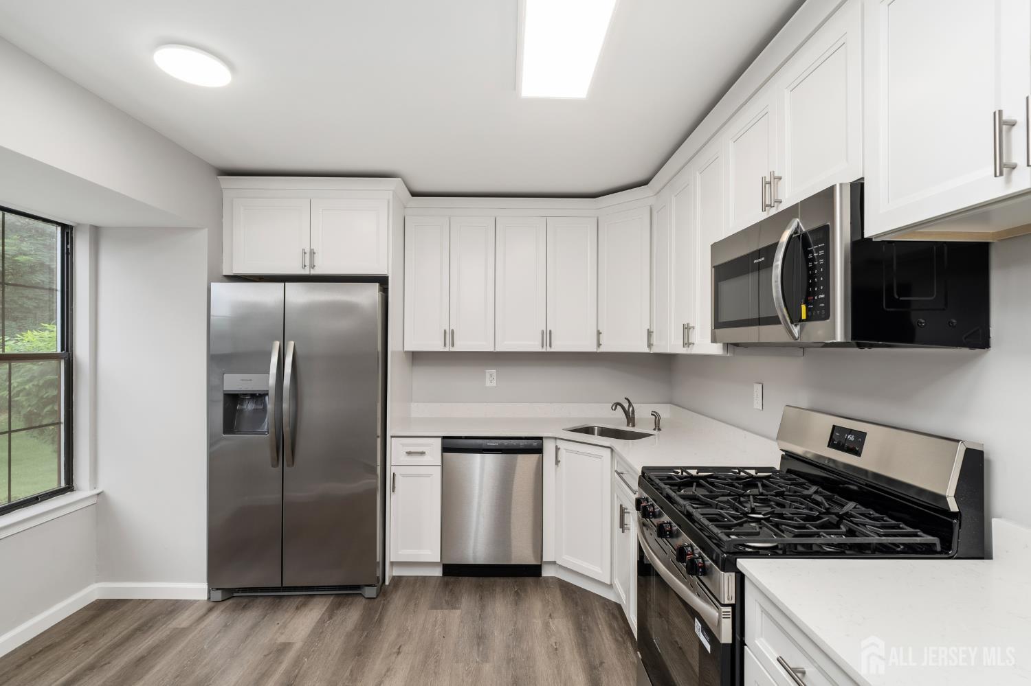 127 Berkshire Court Piscataway NJ 08854